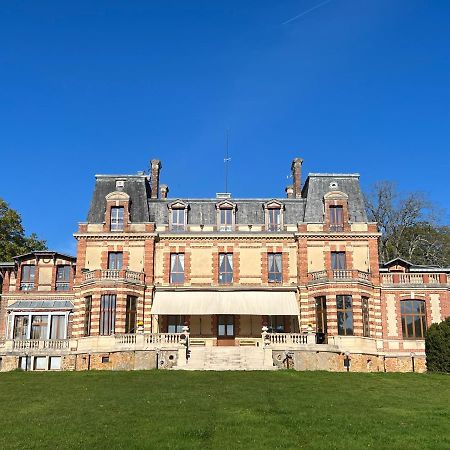 Chateau De Crenille Chaumes-en-Brie 外观 照片