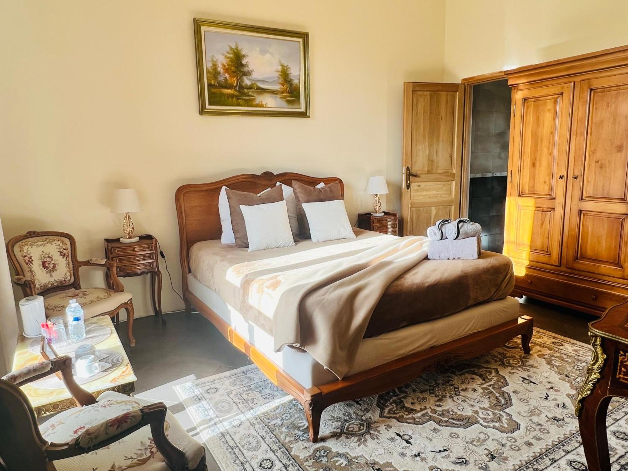 Chateau De Crenille Chaumes-en-Brie 外观 照片